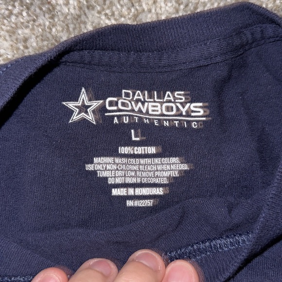 Dallas Cowboys Shirt - Picture 2 of 3